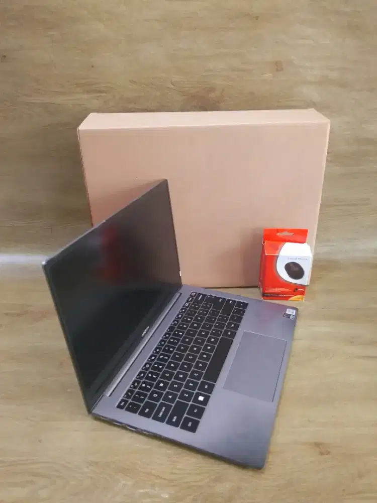 Laptop Advan WorkPro 1701 Slim Core i5 Gen10 RAM 16GB bonus Mouse Baru