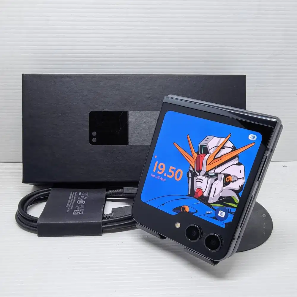 TERMURAH! SAMSUNG GALAXY Z FLIP 5 5G 8/256 GRAPHITE RESMI SEIN FULLSET