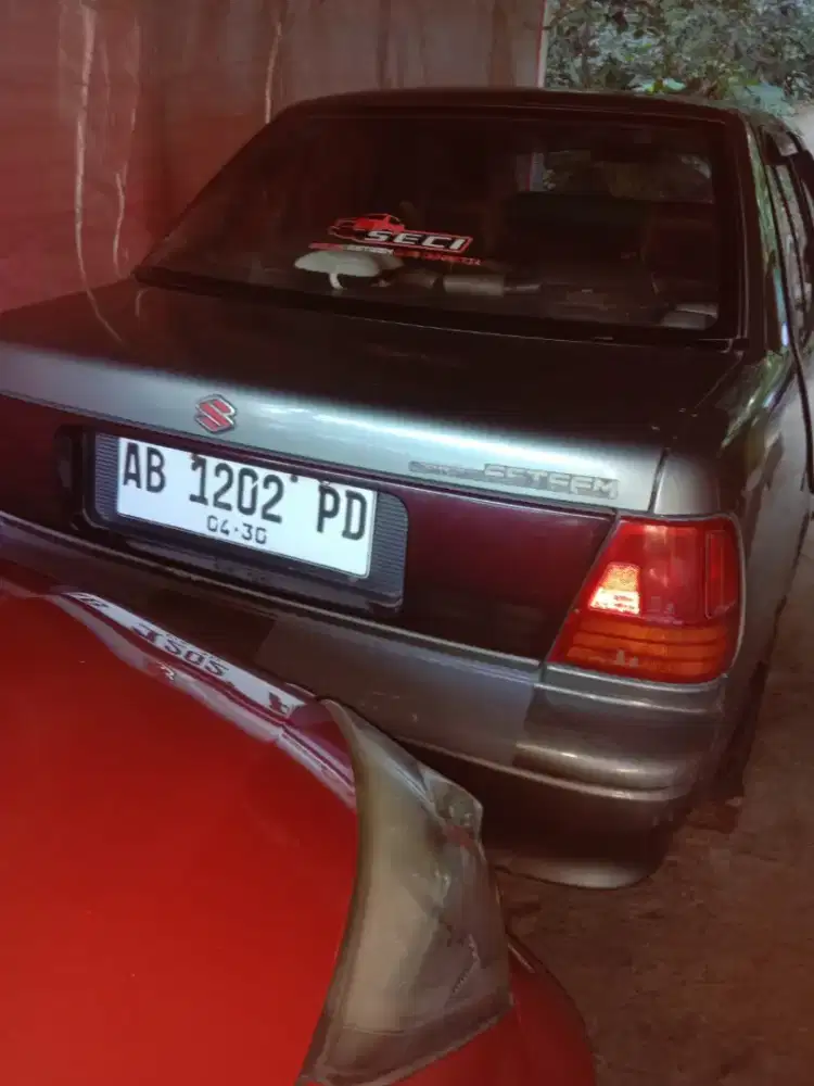 Mobil Suzuki Forsa 93