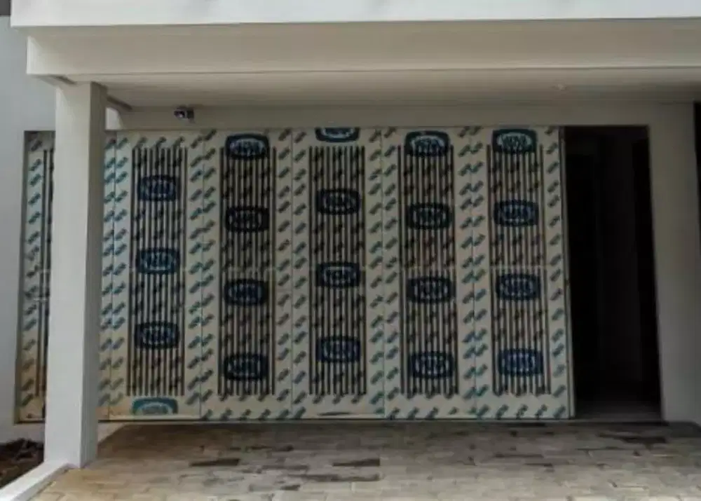 Pintu wina bekas