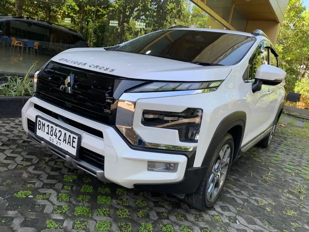 Xpander Cross Plus 1.5 Matic 2024 NIK 2023