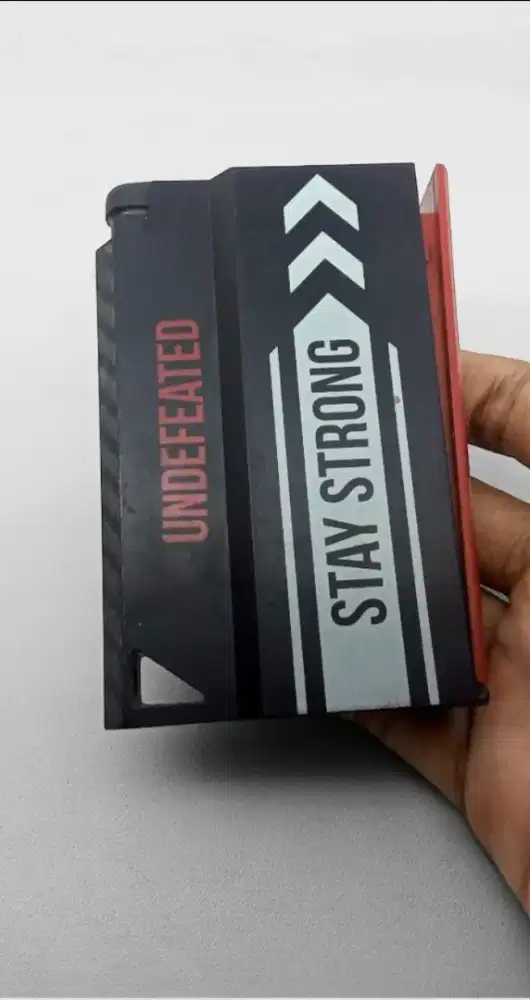 Kotak Wadah Rokok Dan Korek Gudang Garam Profesional Stay Strong