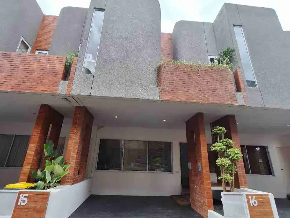 Rumah dijual cluster Ciputat nego strategis Kpr
