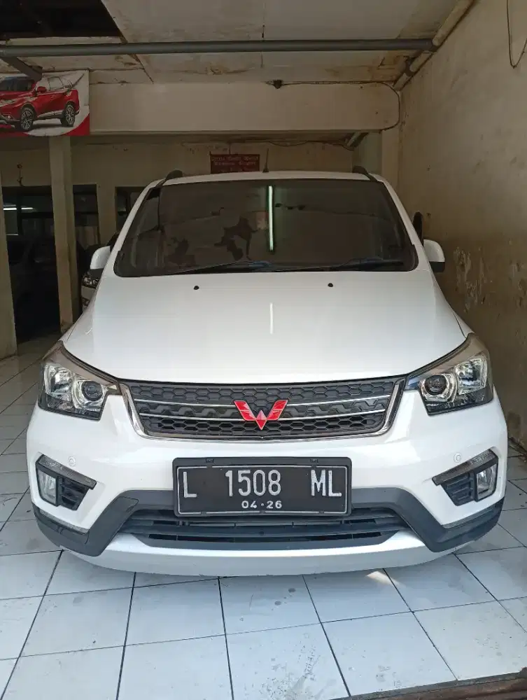 Wuling confero s Lux captain seat 2020