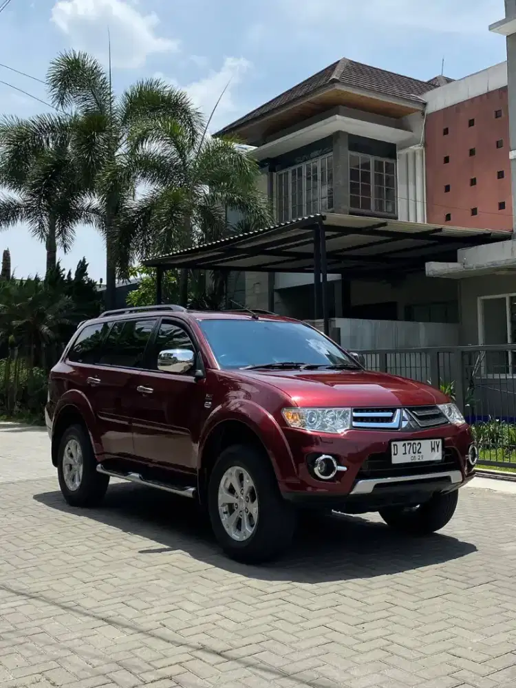 PAJERO SPORT DAKAR VGT LOW KM SEPERTI BARU