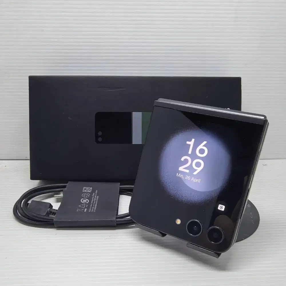 RARE FULLSET! SAMSUNG GALAXY Z FLIP 5 5G 8/512 EXCLUSIVE GREY NO MINU