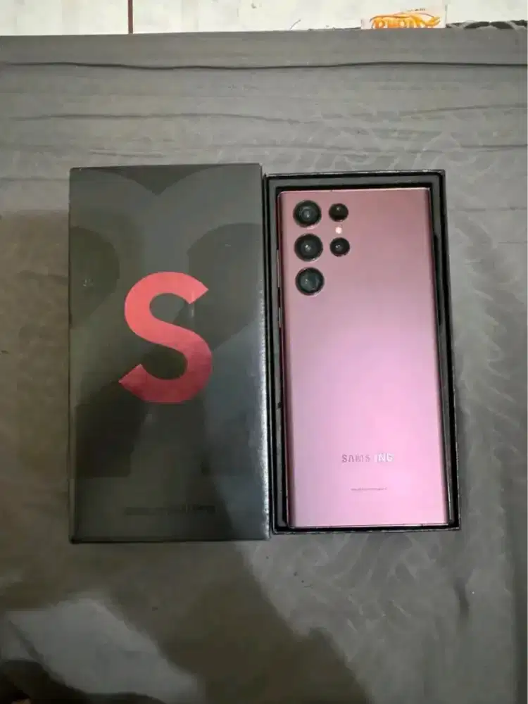 Samsung S22 ultra ram 12/512