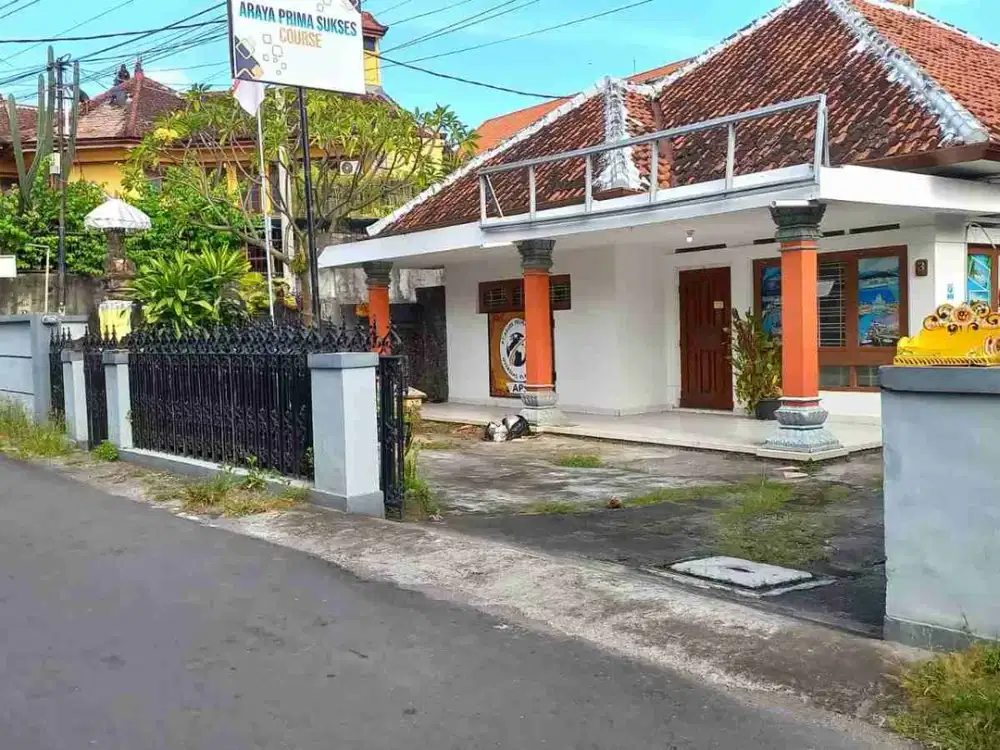 disewakan Rumah ex kantor 6 kmr di Denpasar