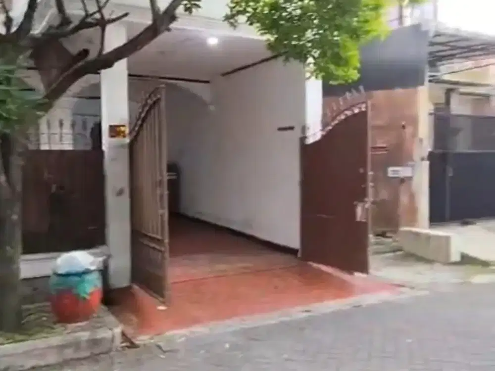 DIJUAL RUMAH SIMPANG DARMO PERMAI SELATAN
