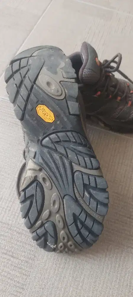 Merrel moab 2 hiking shoes sepatu