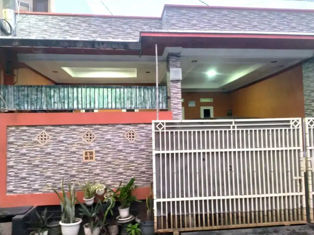 Rumah duta bintaro lokasi strategis siap huni
