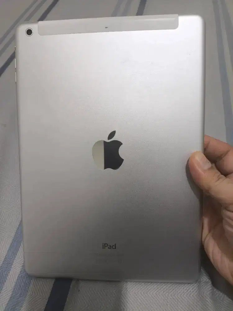 Ipad Air Gen 1 Kelengkapan  Charger Only