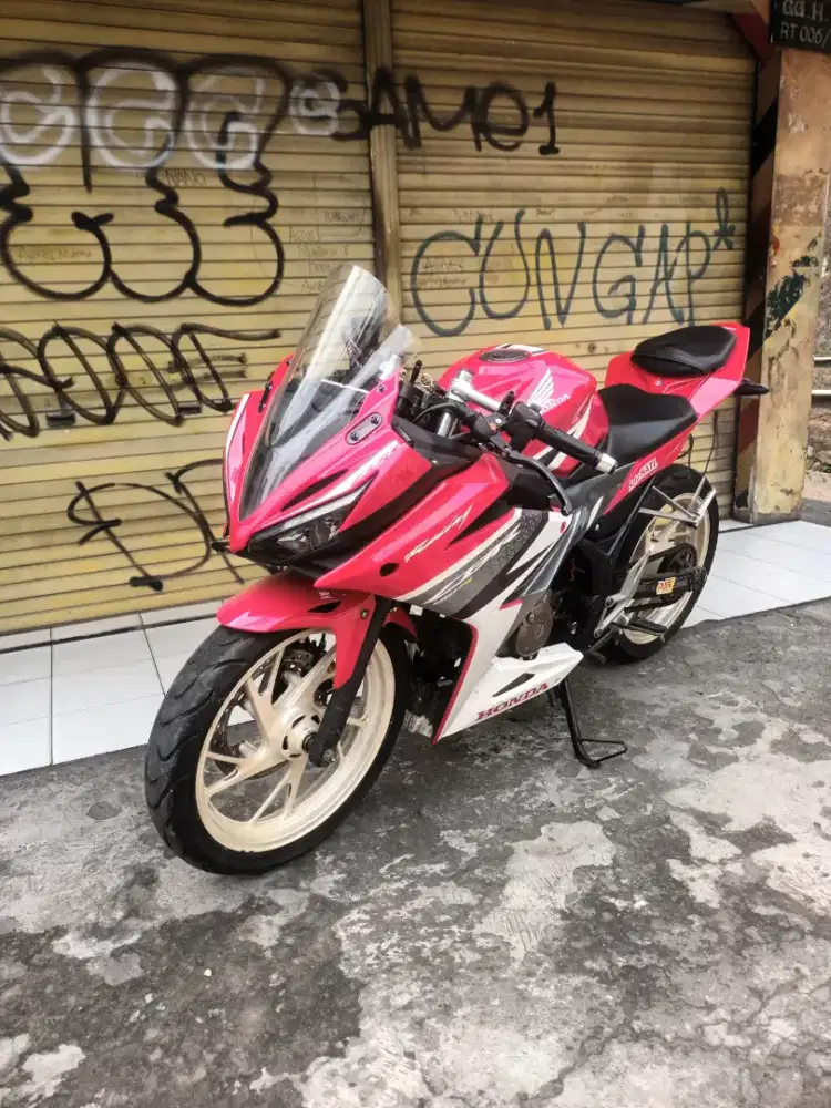 Honda CBR 150 2017