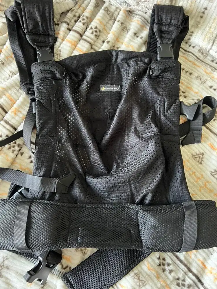 Baby carrier mini monkey