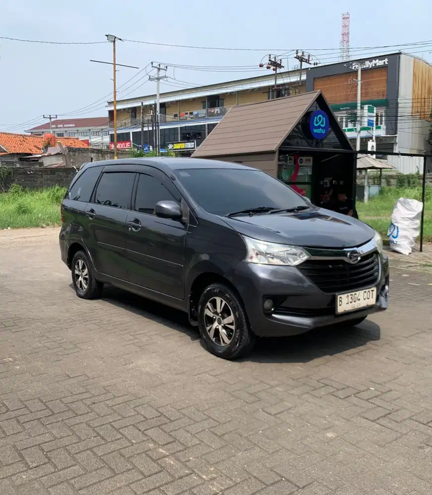 Daihatsu Xenia 2018 Bensin