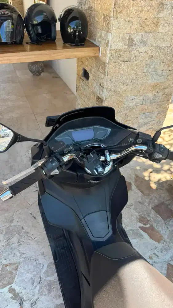 Dijual cepat 1 unit motor Honda PCX 160 2023