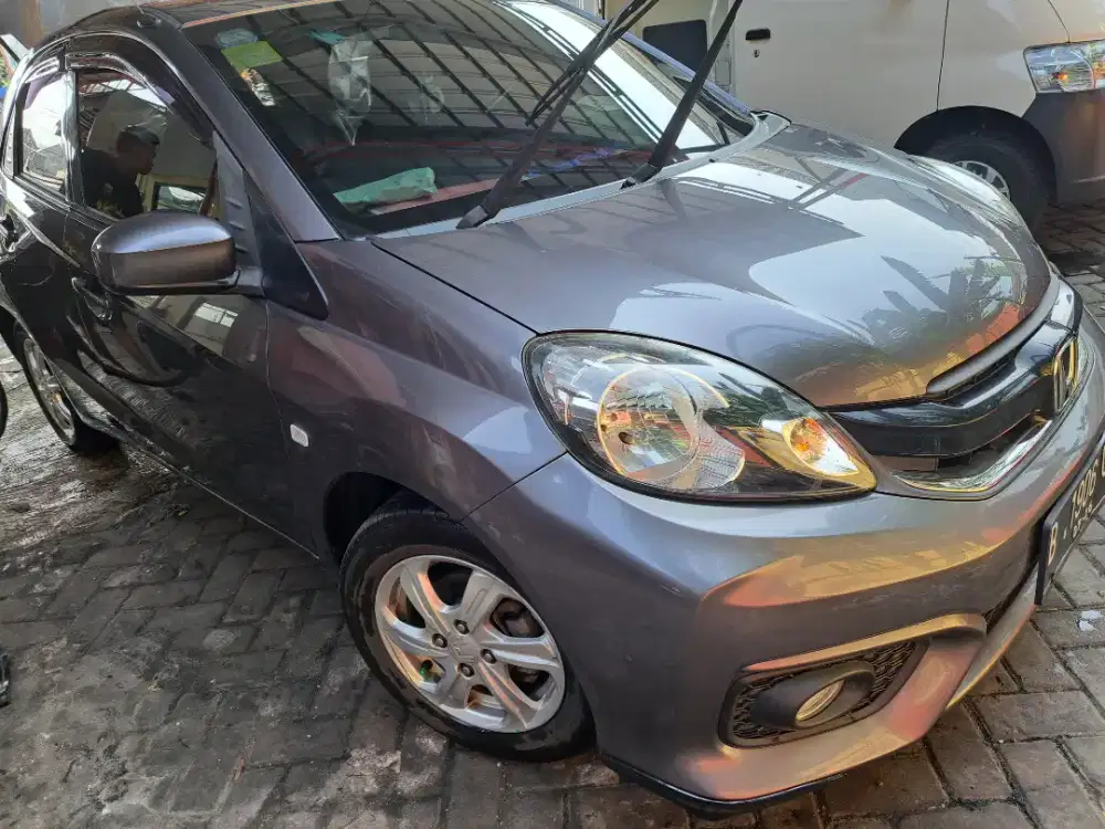 ​Brio 2016 Manual(Abu Metalik) Tangan I dari Baru-Kusus Pemakai Direct