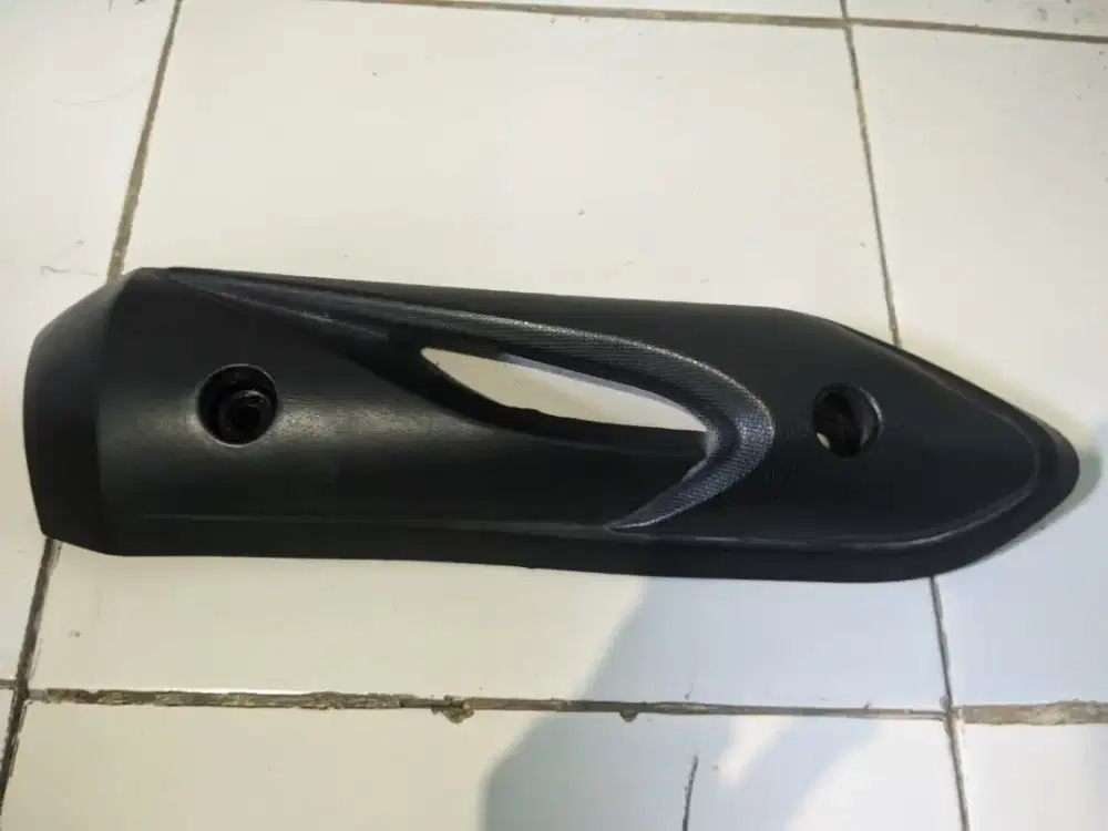 Cover Penutup knalpot Beat karbu