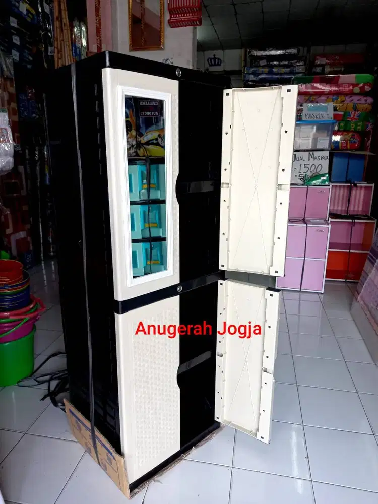 lemari plastik diva mini