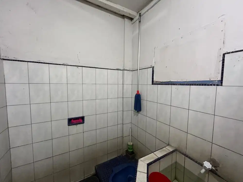 Ruko di Jalan Letda Sujono ( Dekat Mandala )