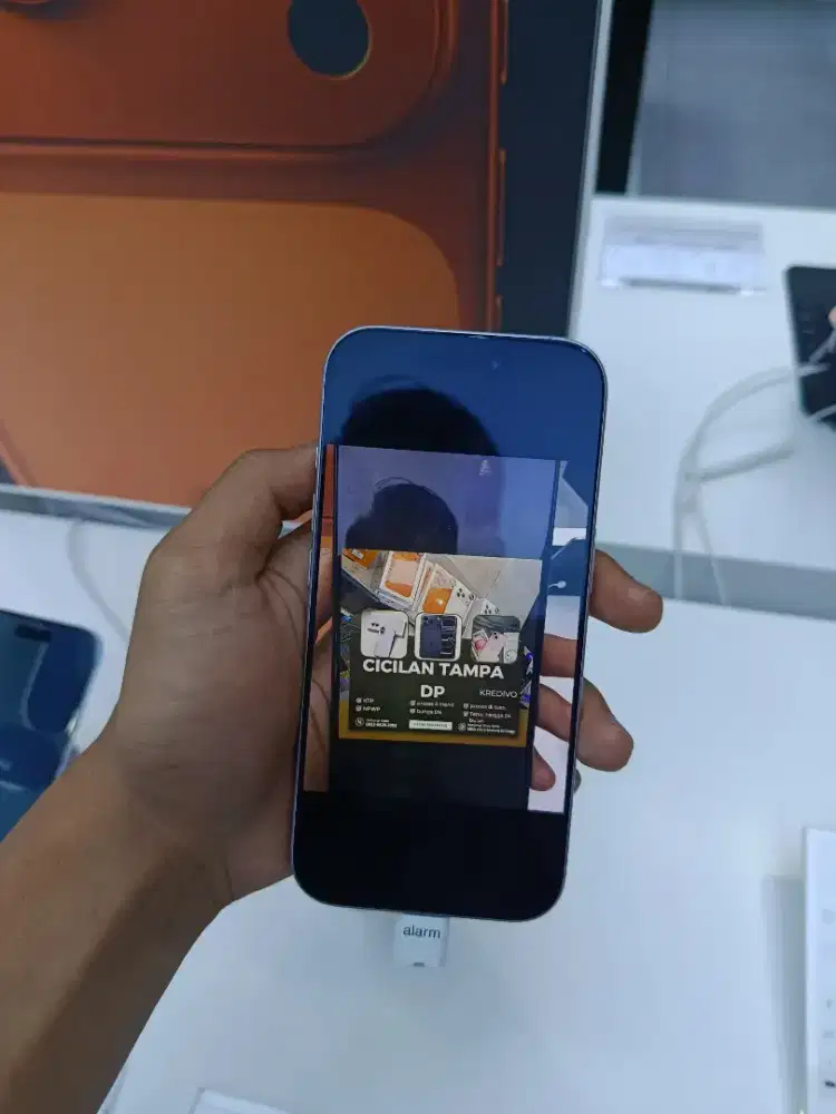 IPHONE 17 BASIC - CICILAN RINGAN