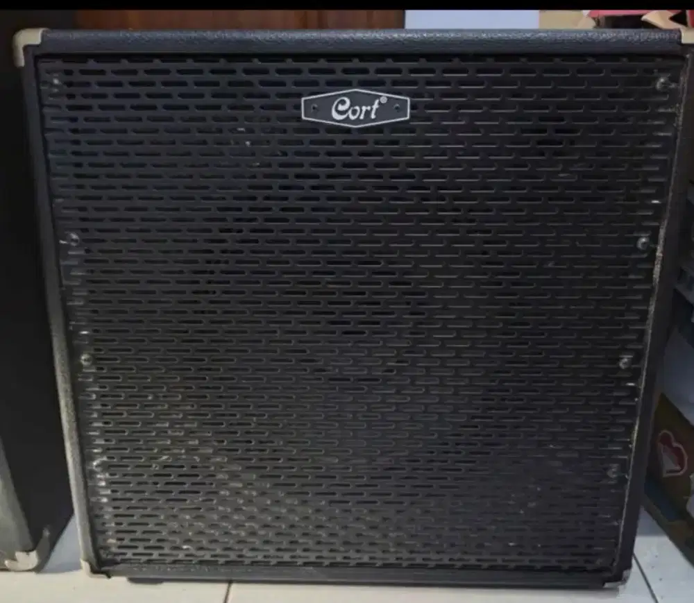 Cort MIX5 150W Combo Amplifier : Gitar, Bass, Keyboard
