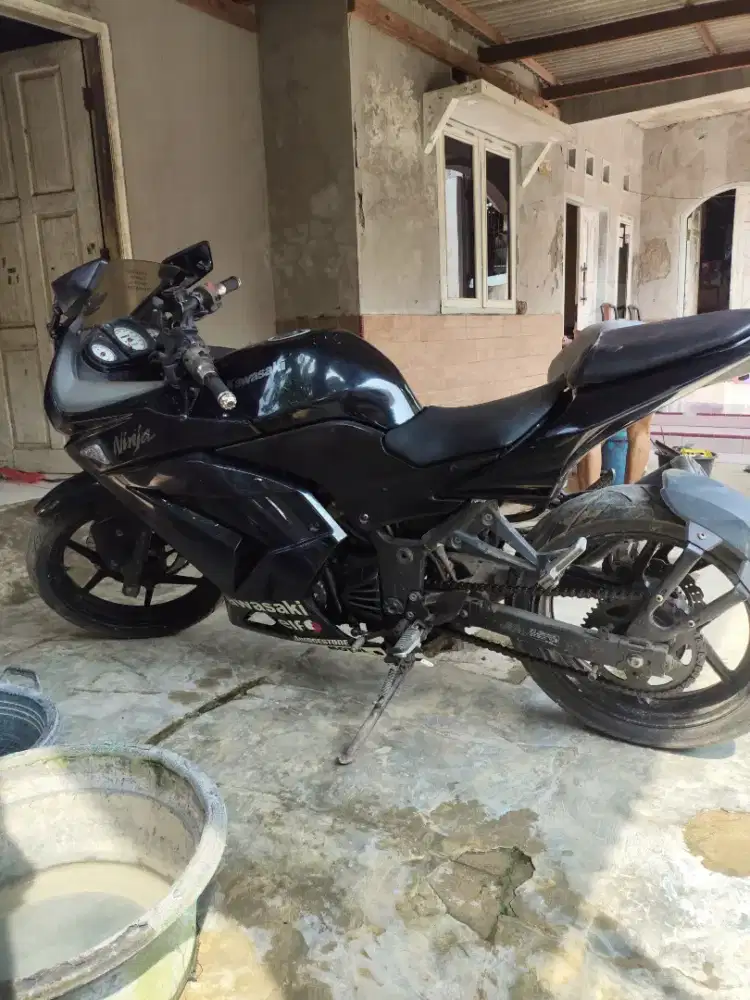 Jual Ninja 250R 17 Juta