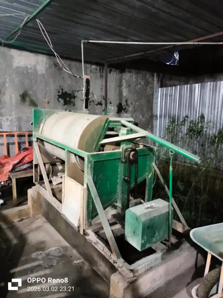 Mesin cuci kentang wortel