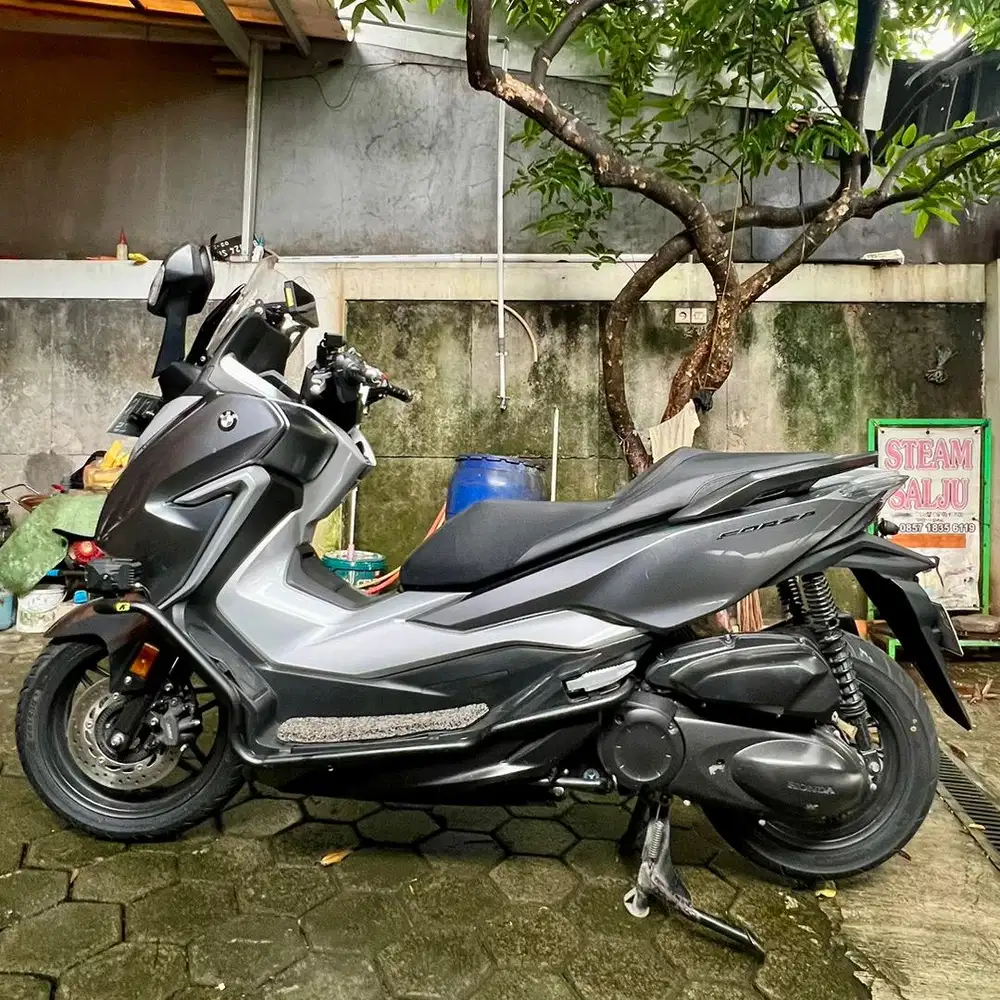 Honda Forza 250CC