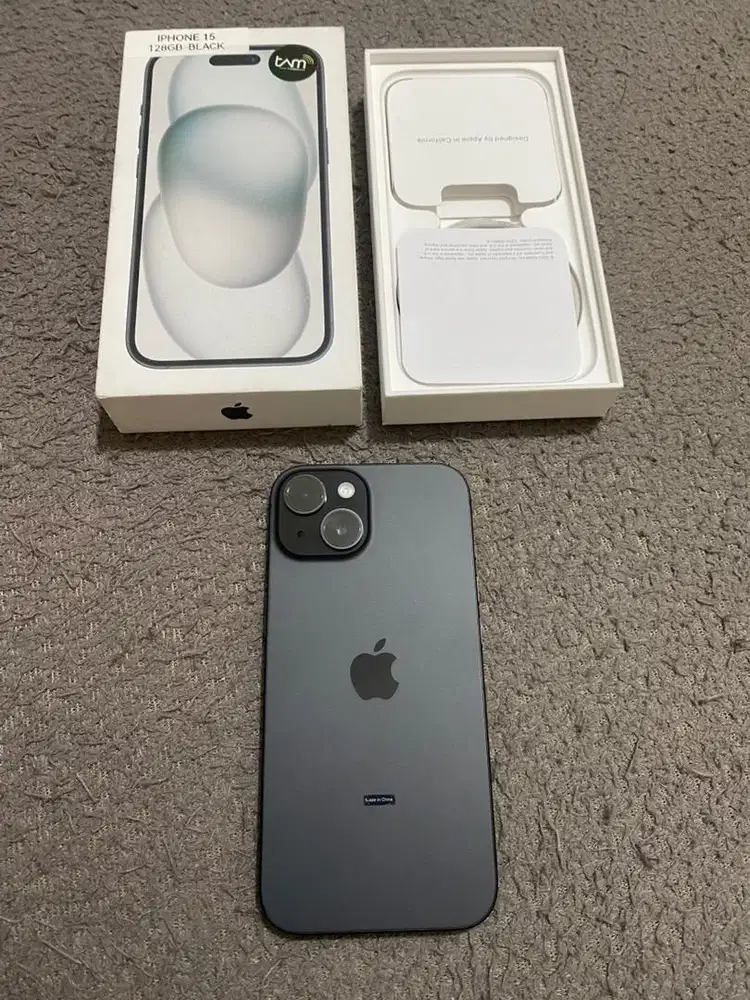 DI JUAL Iphone 15 128 GB iBox Black Garansi ON April 2027