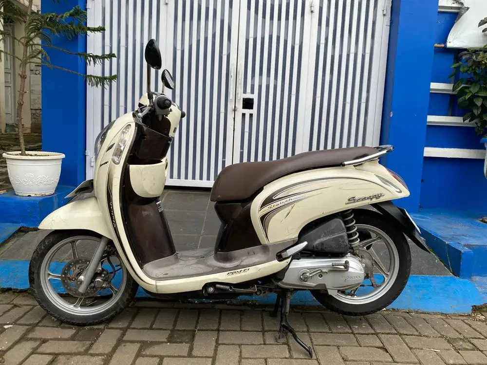 DIJUAL HONDA SCOOPY 2014 PAJAK HIDUP KONDISI ISTIMEWA !
