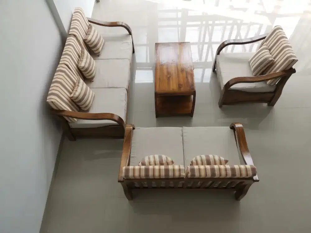 Sofa dan Meja ruang tamu full Jati