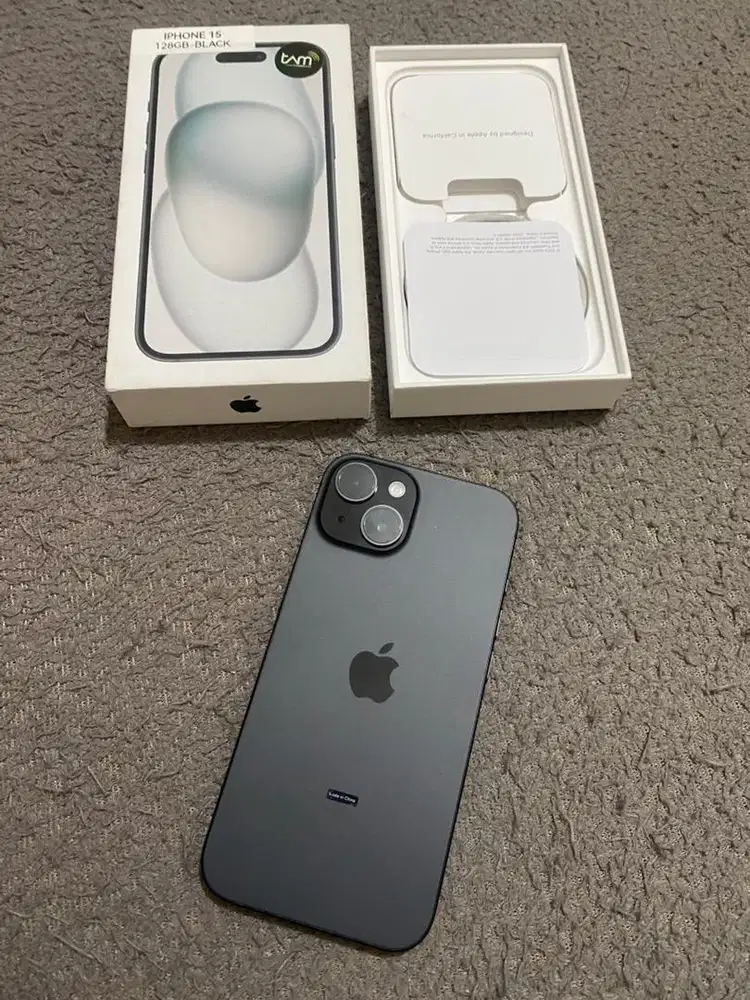 DI JUAL Iphone 15 128 GB iBox Black Garansi ON April 2027