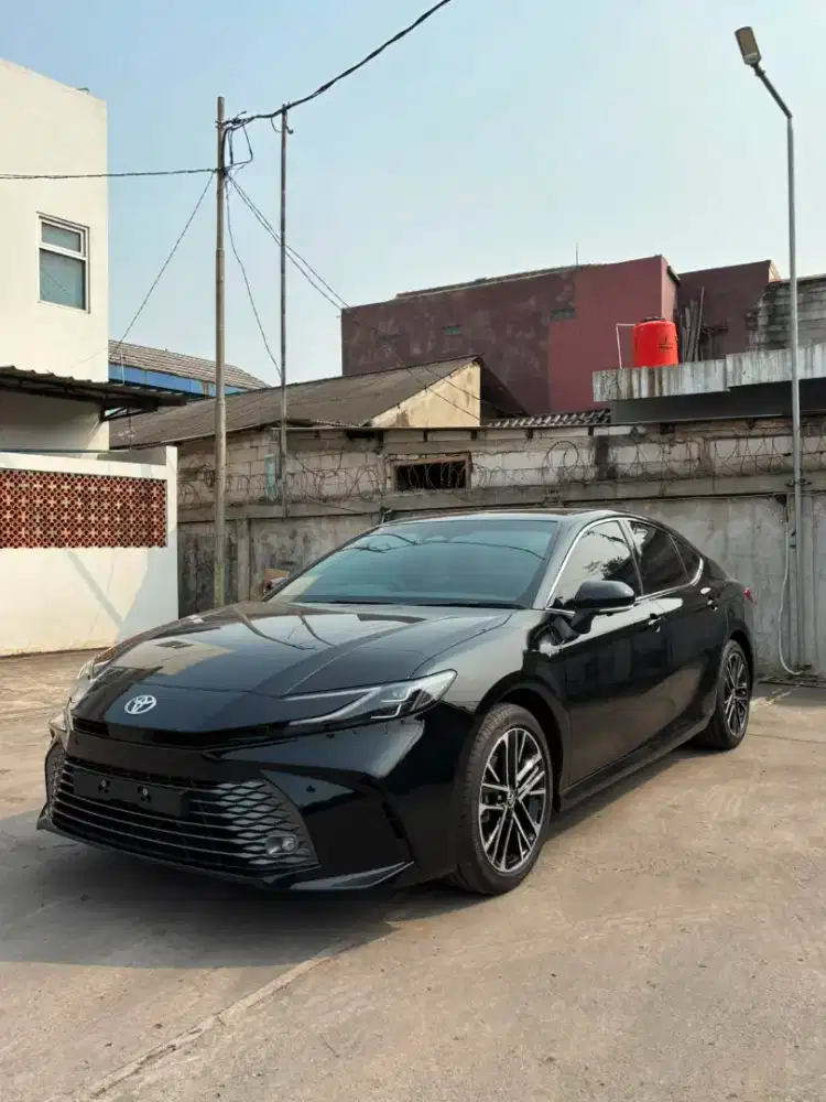 New Camry Hybrid thn 2005 AT KM 0