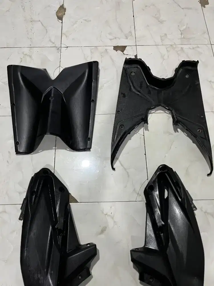 BODY KASAR VARIO KZR 180 NEGOIN