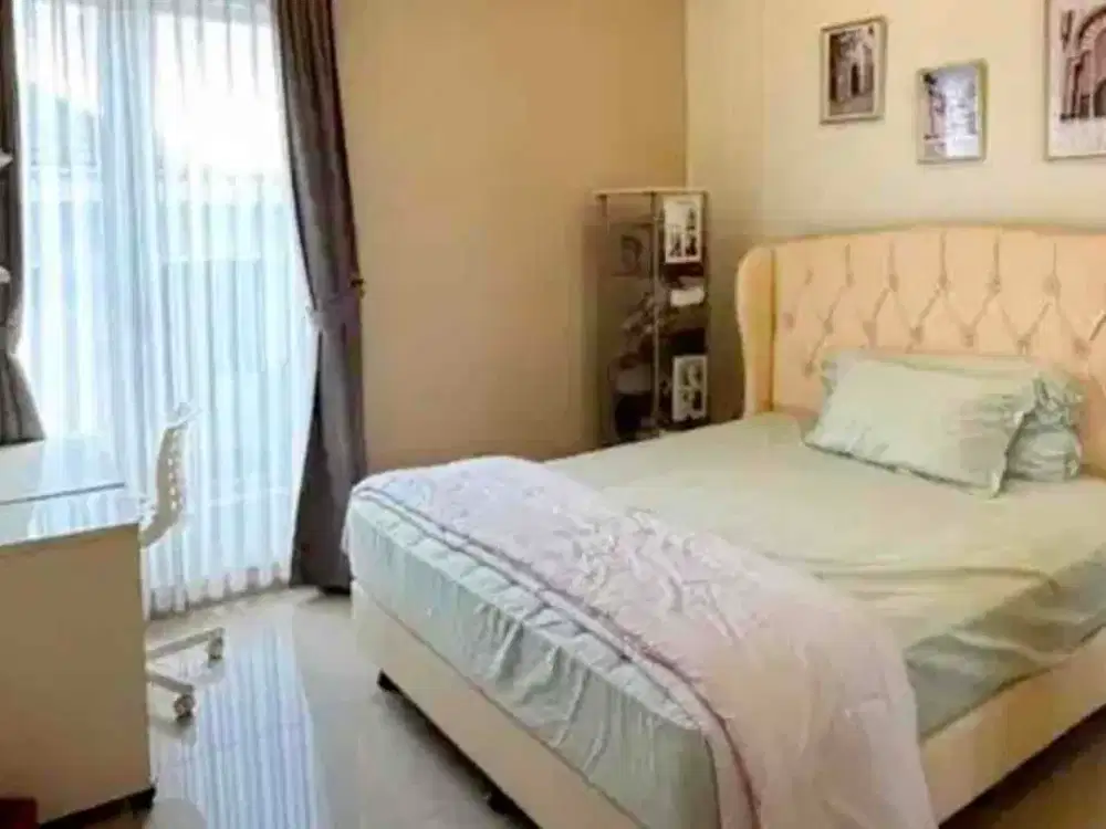 Best Deal Siap Huni! Rumah Delatinos BSD – LT 216 LB 215