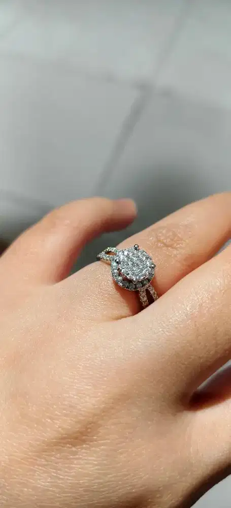 Preloved cincin berlian diamond ring