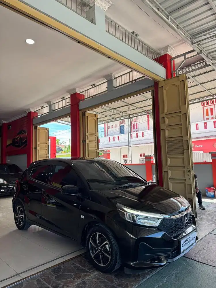 HONDA BRIO E 2024 M/T