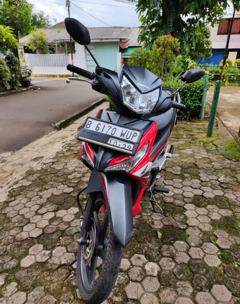 New Supra X 125 Fi 2019 Merah