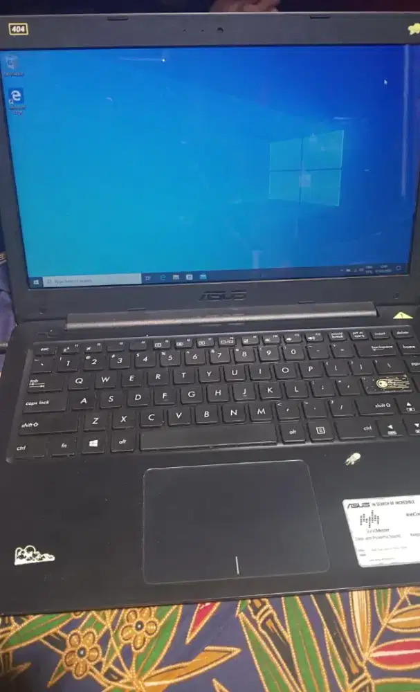 Jual Laptop Asus BU negoin!!!