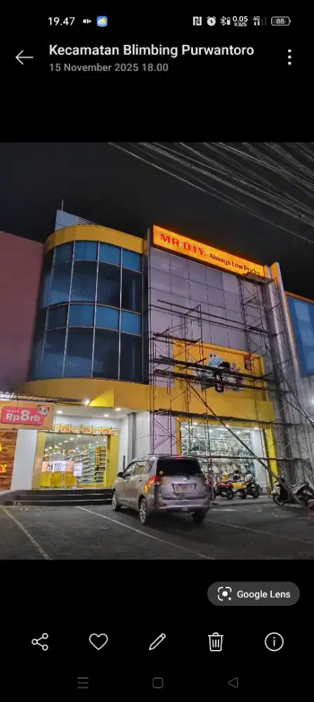 Tukang bangunan malang