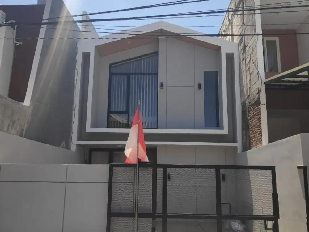 Dijual rumah baru full furnished mulyosari utara