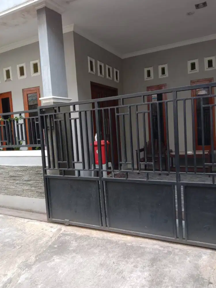 Dijual rumah lokasi strategis dekat Samsat Semarang Barat BU