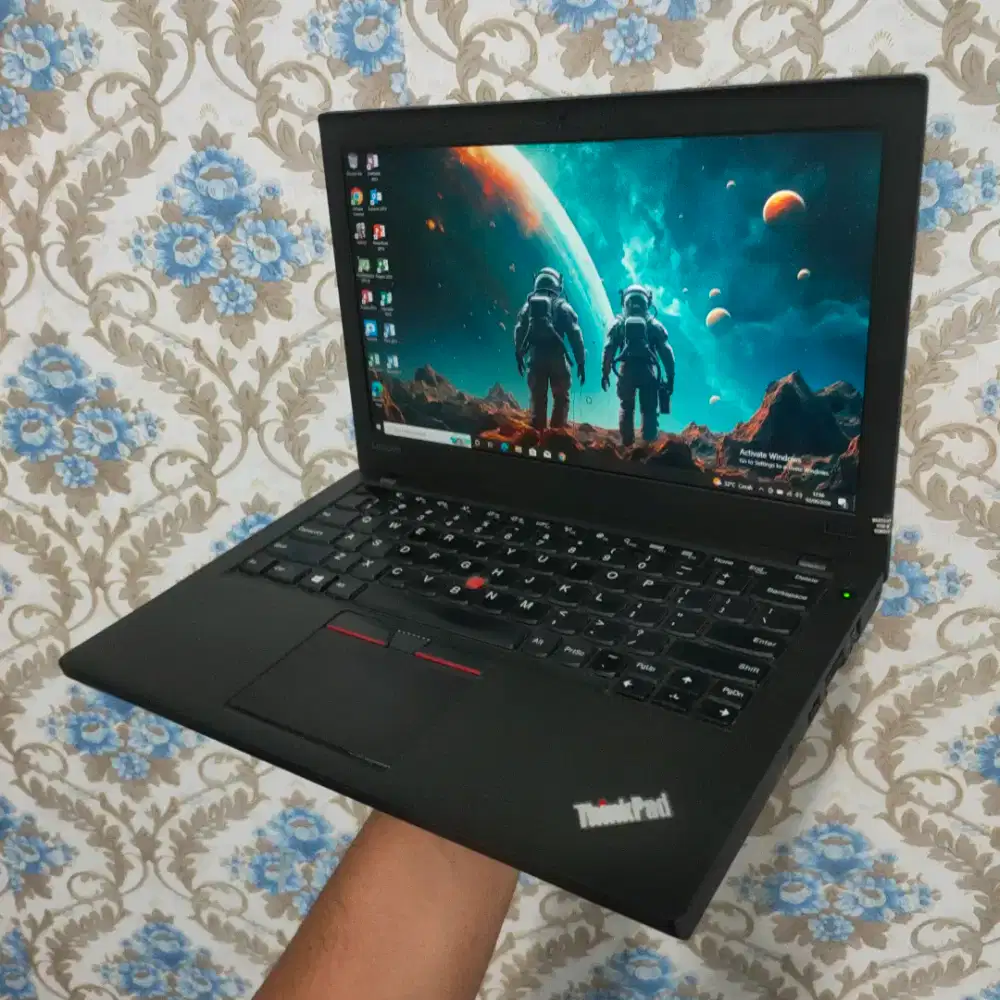 Lenovo Thinkpad X260 Core i5 6300U Ram 8GB SSD 256GB FullHD