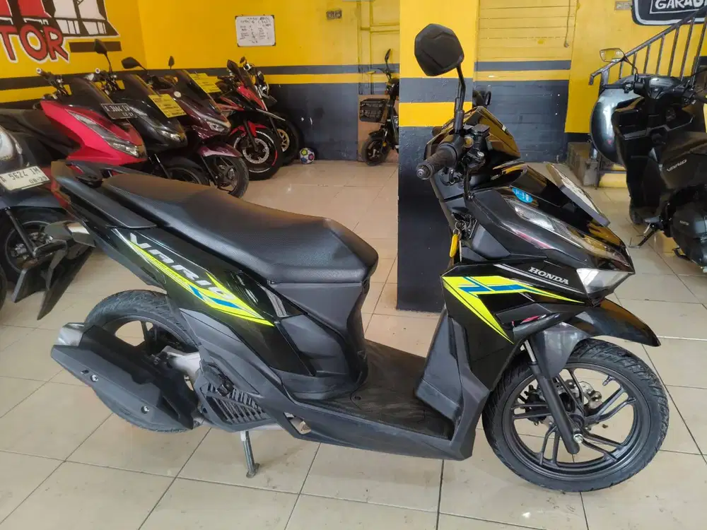 VARIO 125 ESP CBS ISS TAHUN 2024