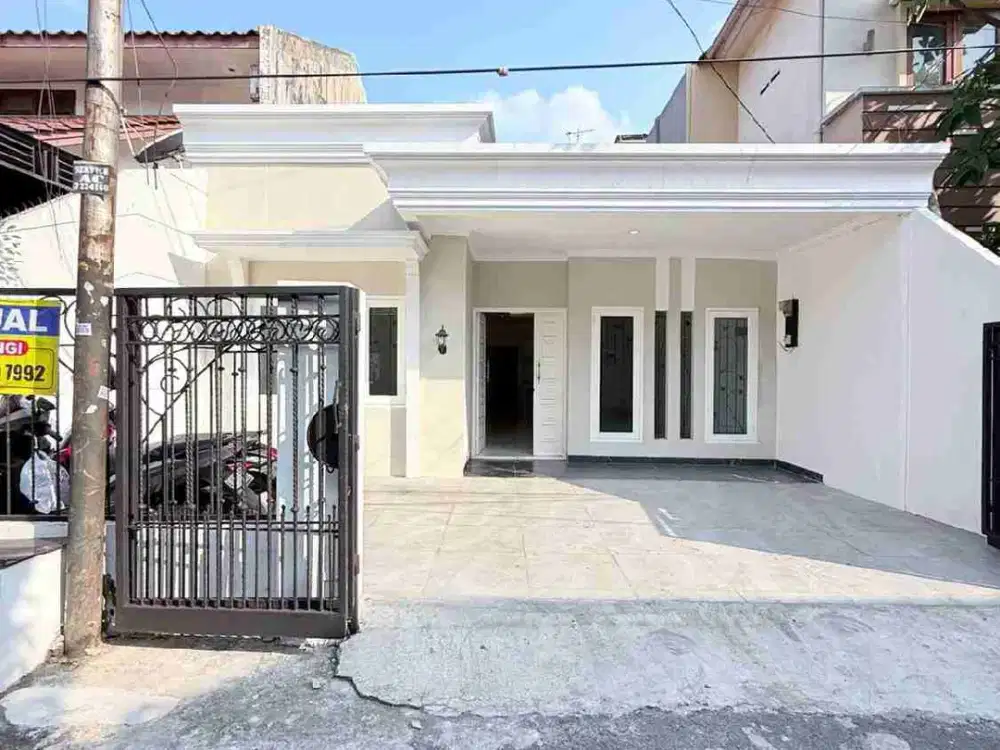 Rumah Tebet Siap Huni Selangkah ke Pasar Tebet Barat & Pintu Tol