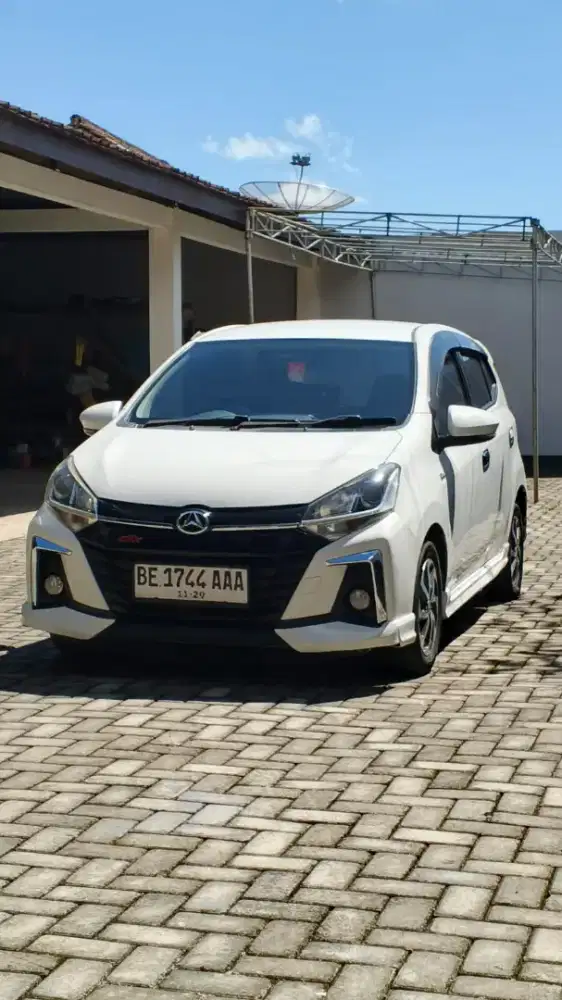 DAIHATSU AYLA R 2020