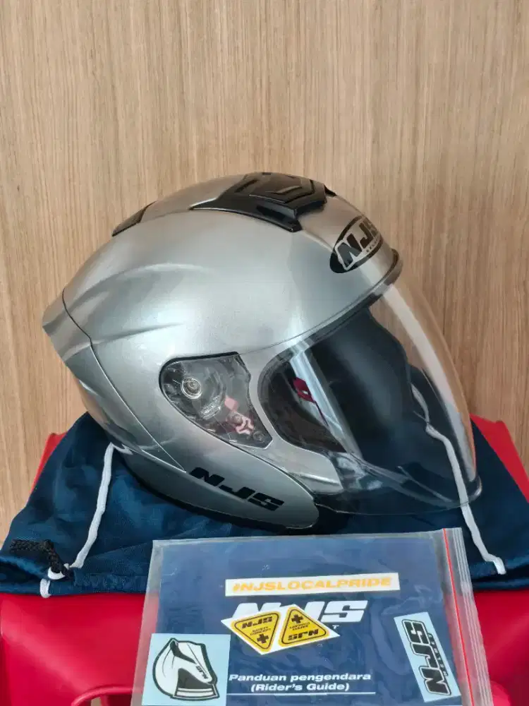 NJS Kairoz size L