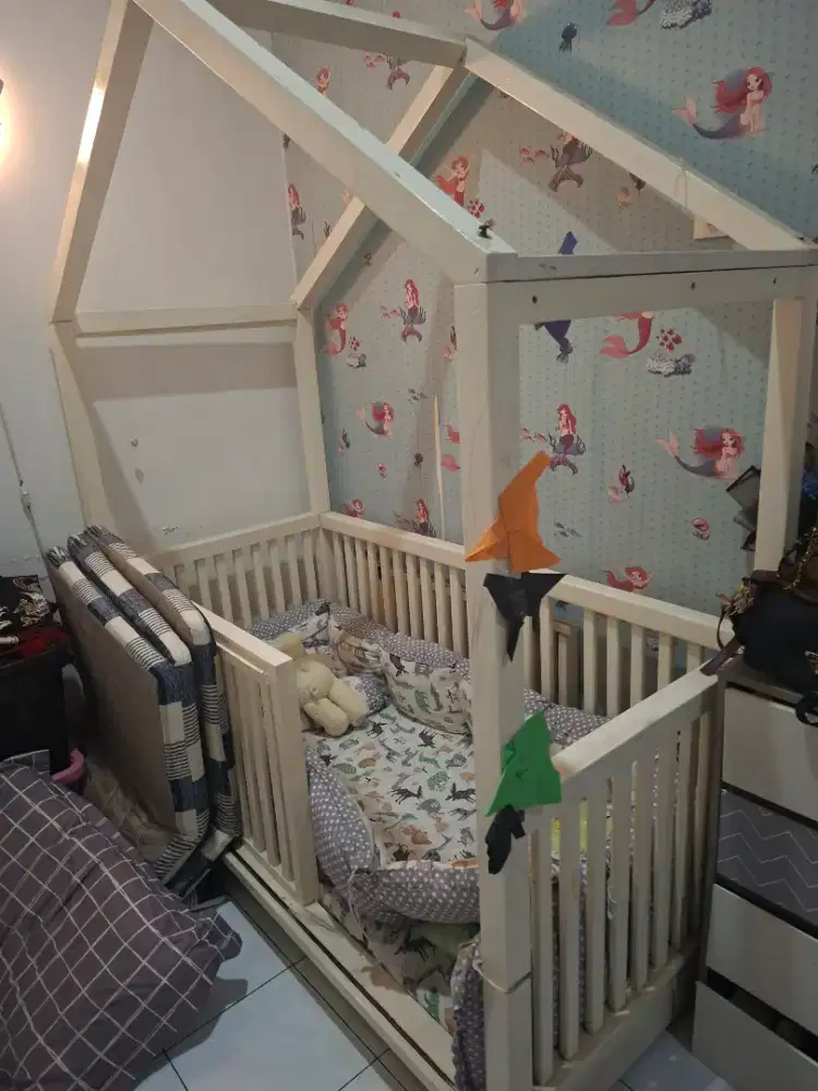 Dijual Box Bayi Bekas