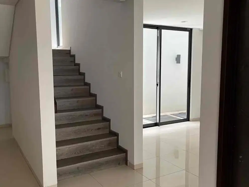 Dijual Rumah Baru Modern Minimalis di Serenia Hills Lebak Bulus